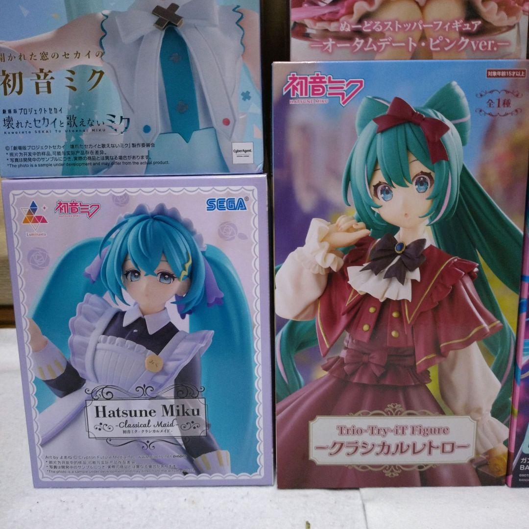 初音ミク　プライズ　フィギュア　12体