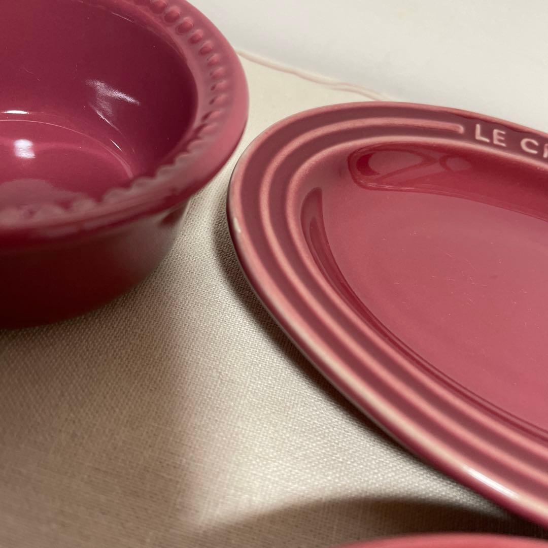 ルクルーゼ 未使用プチパイディッシュ 中古ミニオーバルプレート 4点セット