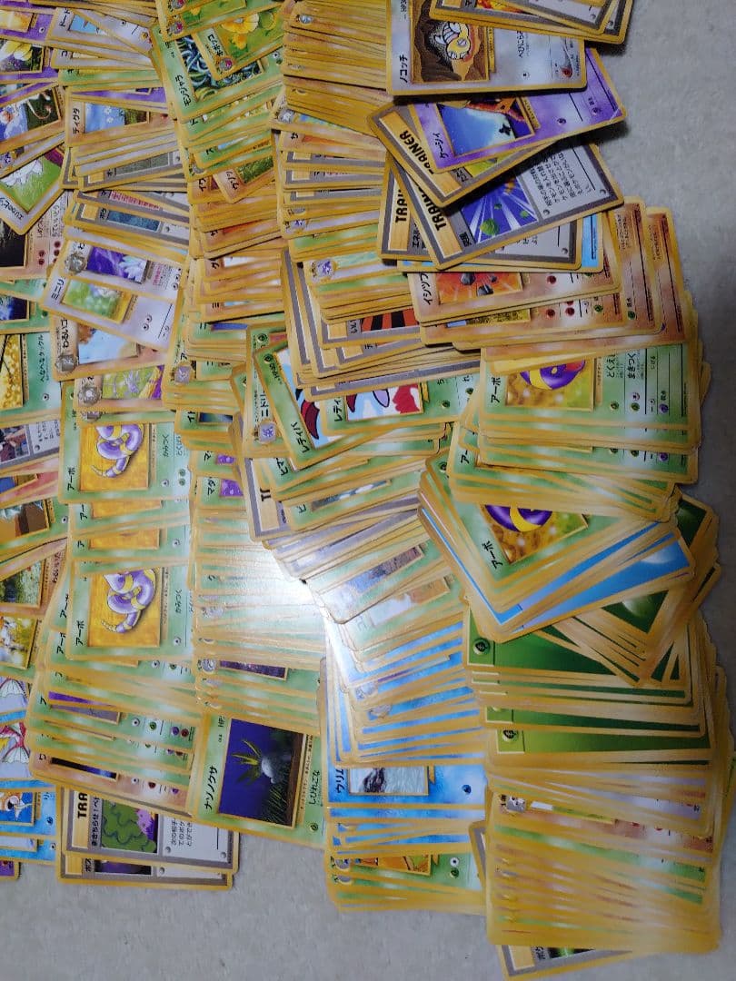 ポケモンカード　ノーマル　旧裏 neo ロケット団の逆襲　ヒトカゲ　ベトベター