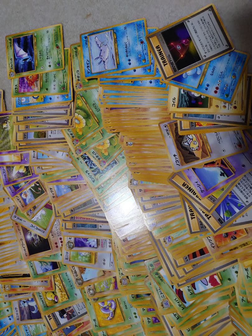 ポケモンカード　ノーマル　旧裏 neo ロケット団の逆襲　ヒトカゲ　ベトベター