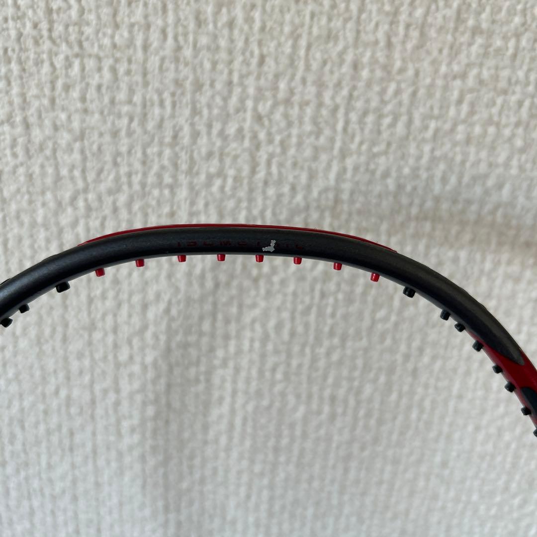 早い者勝ち バドミントンラケットアークセイバー11プロ