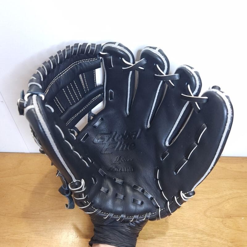 ミズノ グローバルエリート Lシリーズ 超人気モデル 美品 内野用 軟式グローブ