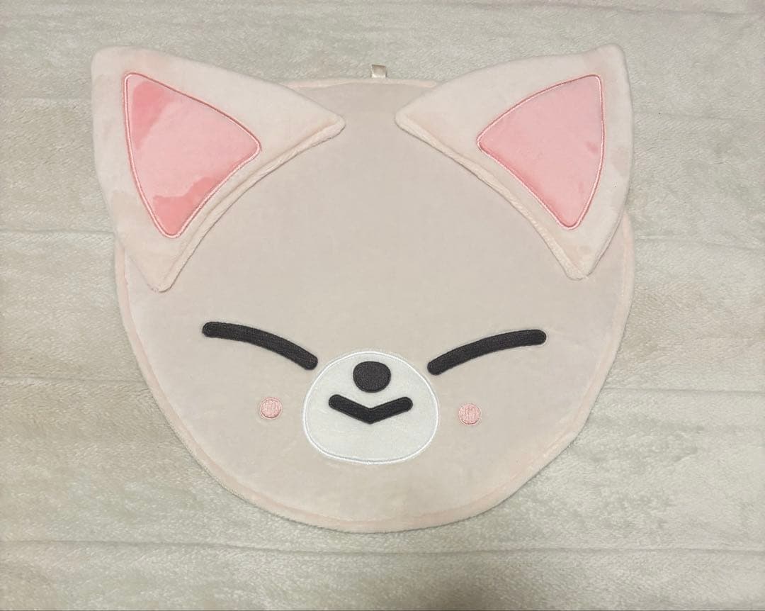 SKZOO FoxI.Ny スキズ IN イエニ アイエン ぬいぐるみ