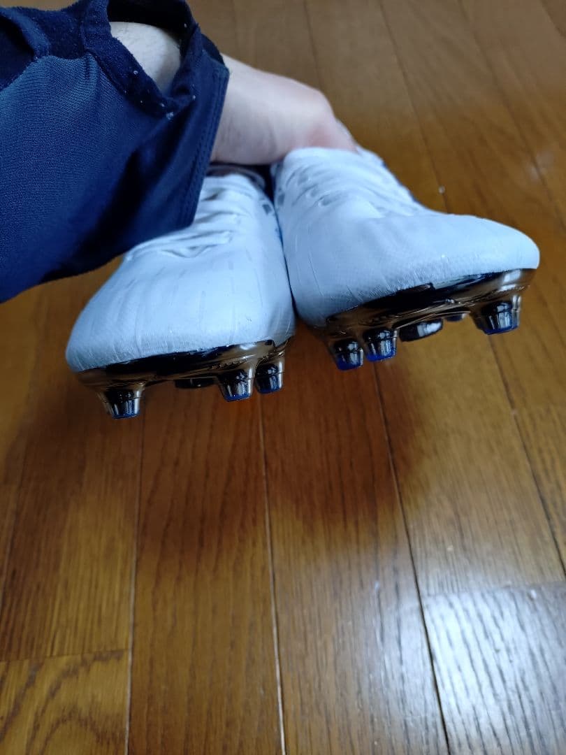 シューズ TLSS Striker 723
