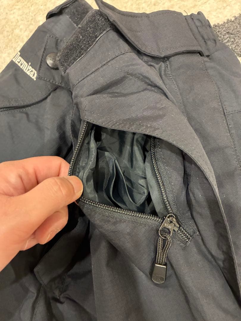 THE North Face Extreme Lightスキー　スノボーパンツ
