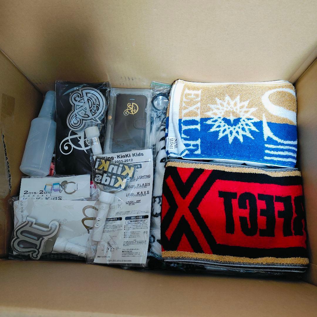 3*3様 ②Man、SixTONES 等 グッズまとめセット　中古品、未