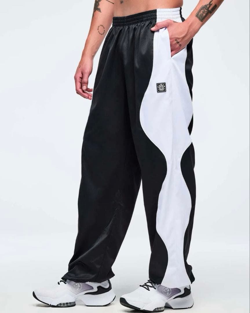 ZUMBA 正規品 最新作 トラックパンツ