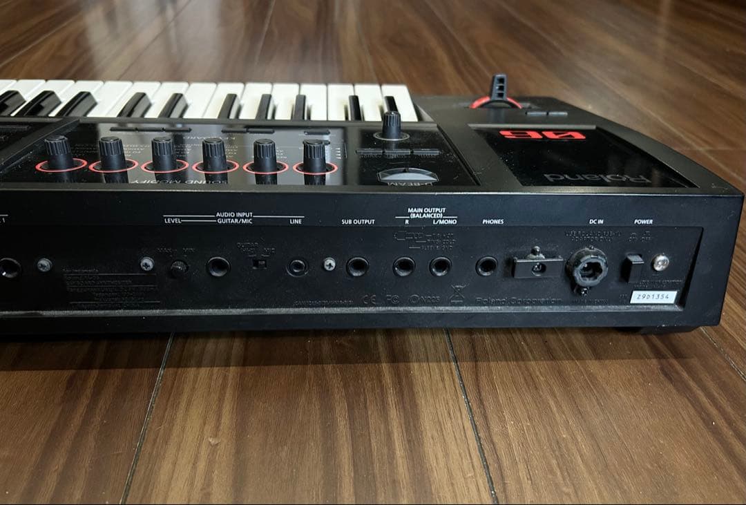 Roland FA-06 シンセサイザー 61鍵