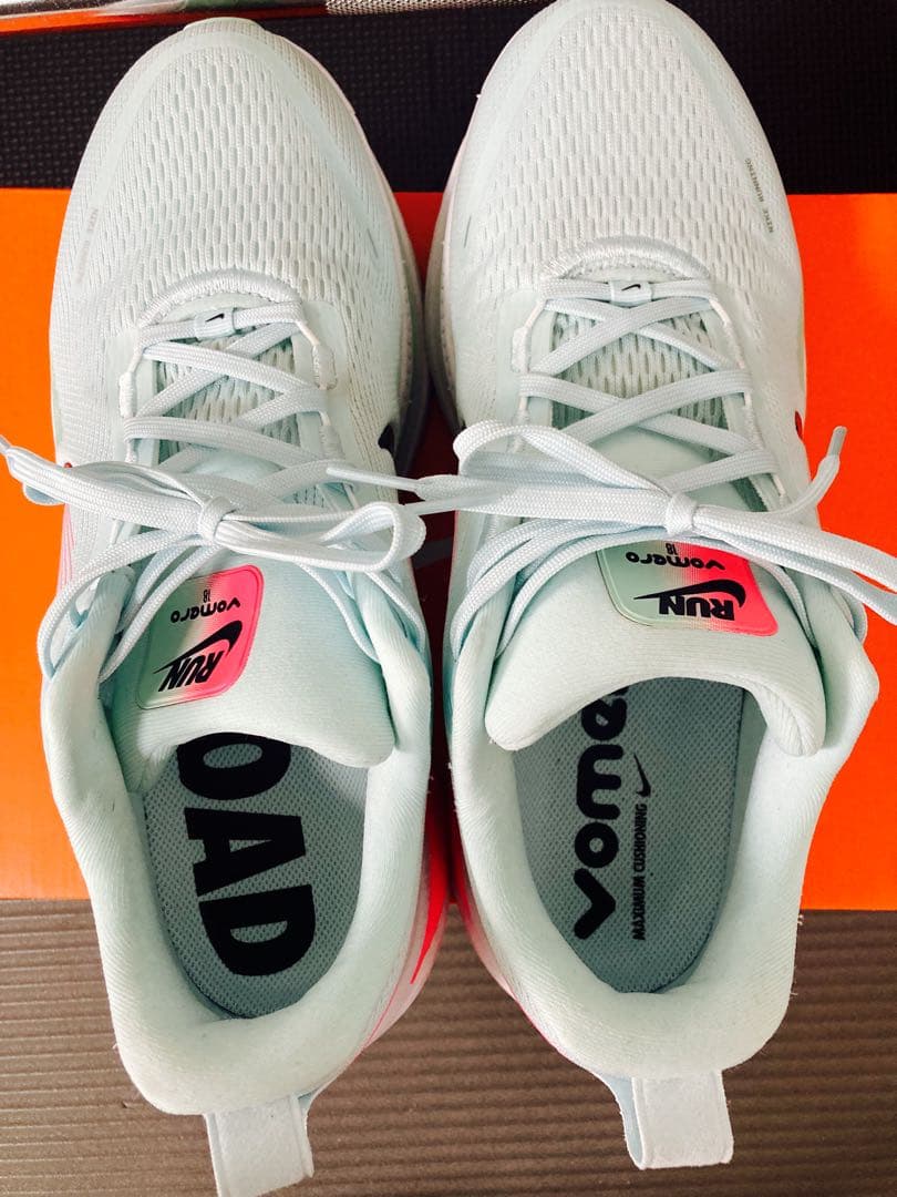 NIKE ボメロ18 27.5cm