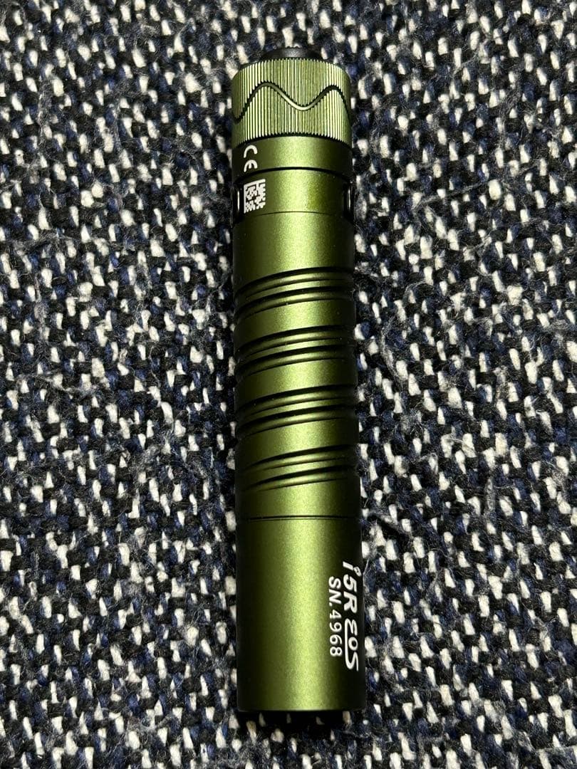 OLIGHT (オーライト) i5R EOS アーミーグリーン ★限定品★