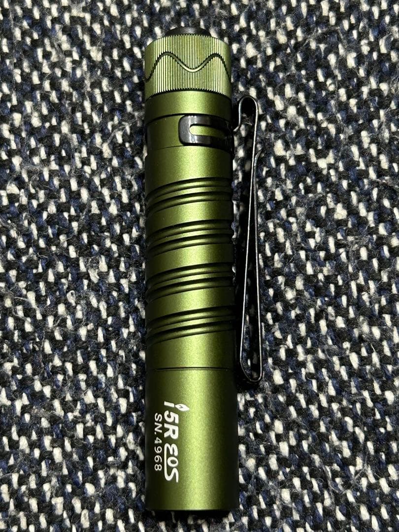 OLIGHT (オーライト) i5R EOS アーミーグリーン ★限定品★