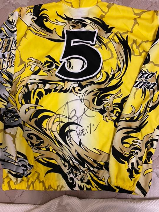 オートレーサー中村雅人選手ＮＯ１勝負服