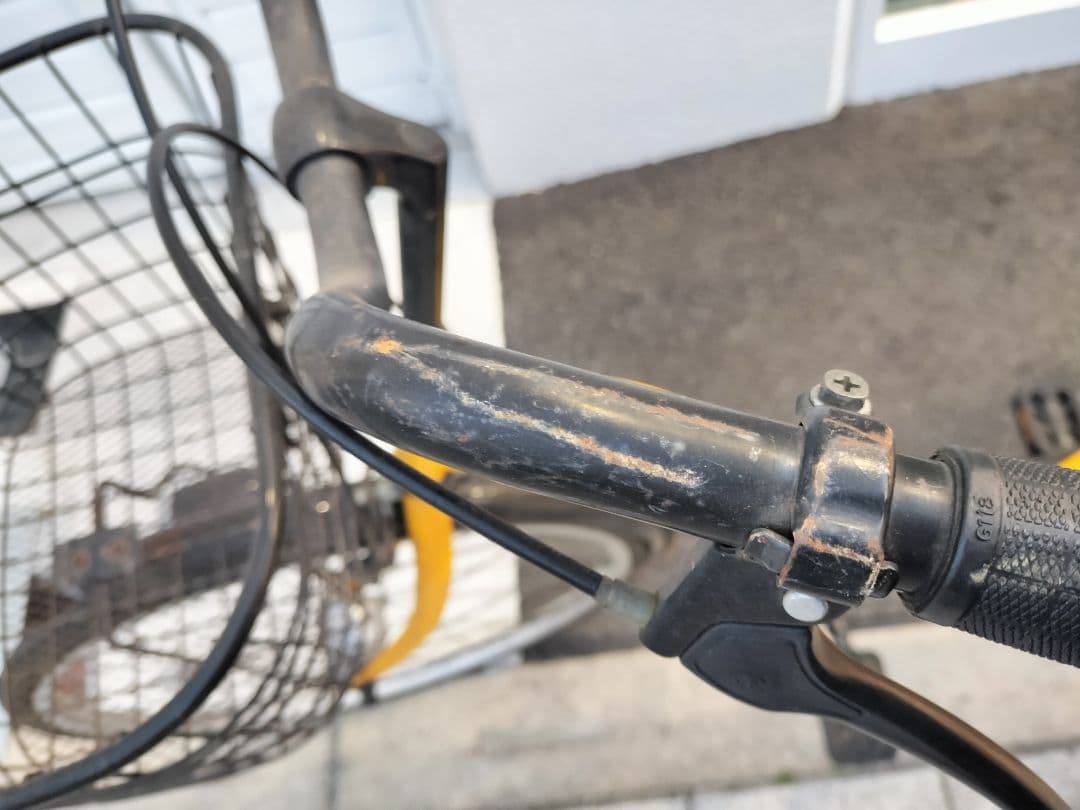 【大阪市内引き取り限定】黄色い自転車 26インチ