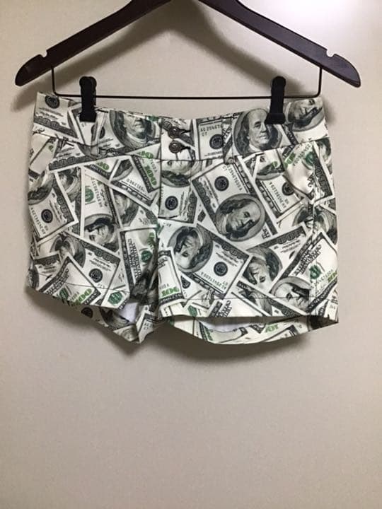 ゴルフウェア　レディース　セットアップ