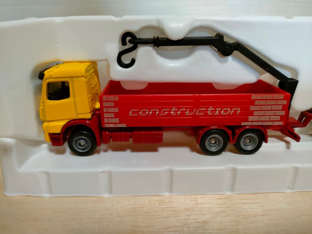 【SK1797】Siku Baustoff-LKW mit Anhänger