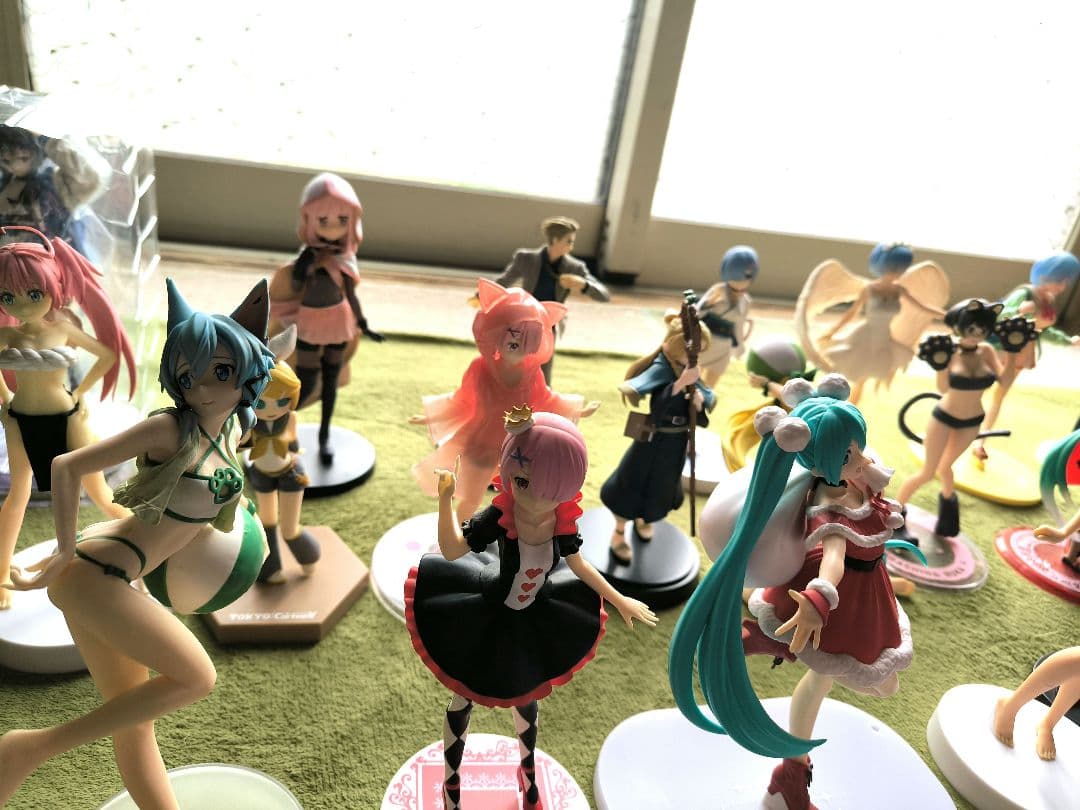 美少女フィギュア 40個 まとめ売りプライズ品 リゼロ 初音ミク