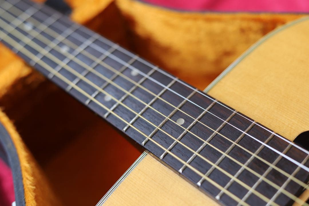 メンテ済 低弦高 YAMAHA FG-200J 黒ラベル アコースティックギター