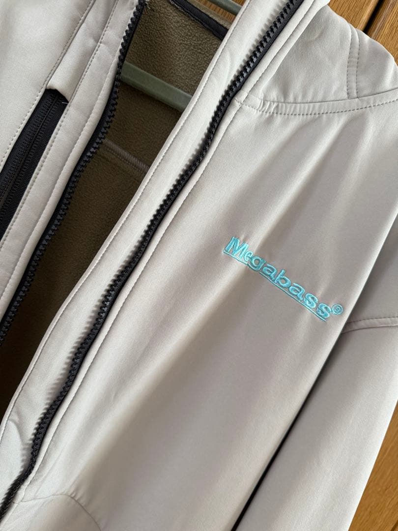 Megabass フルジップジャケット