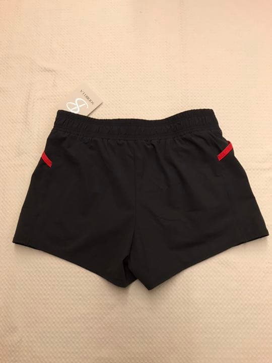 ソフィベラ　テニスウェア　グレーショートパンツ　US-Sサイズ　新品