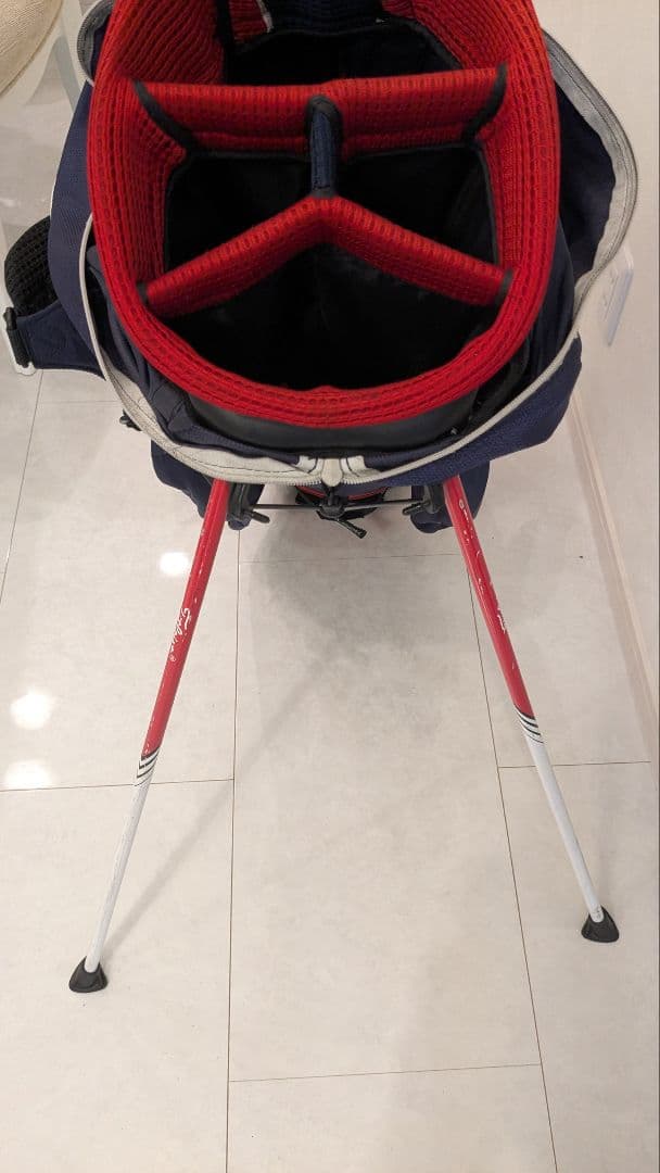 Titleist ゴルフスタンドバッグ 超軽量　中古　格安