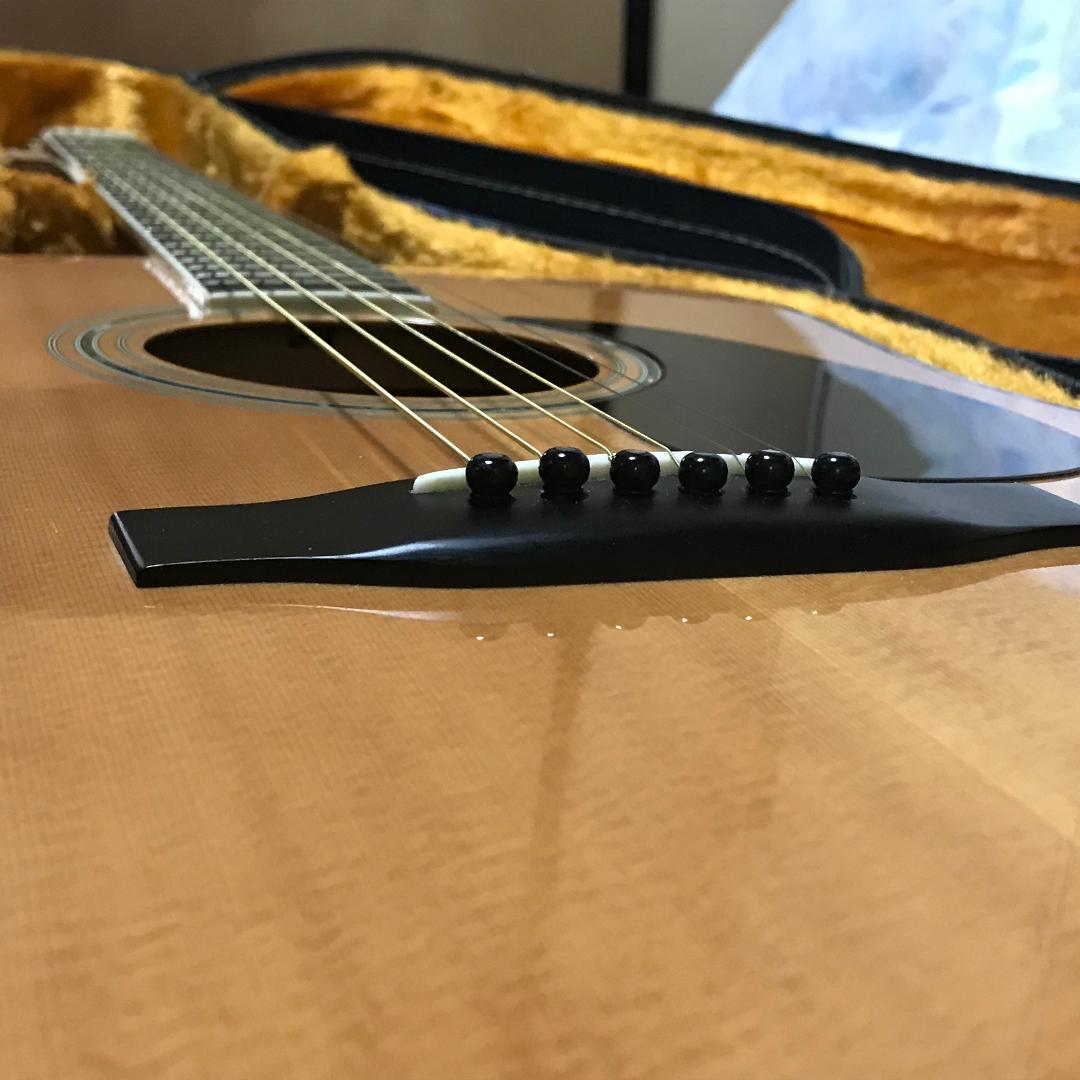 Morris W-35 アコースティックギター ハードケース付き 簡易調整済み