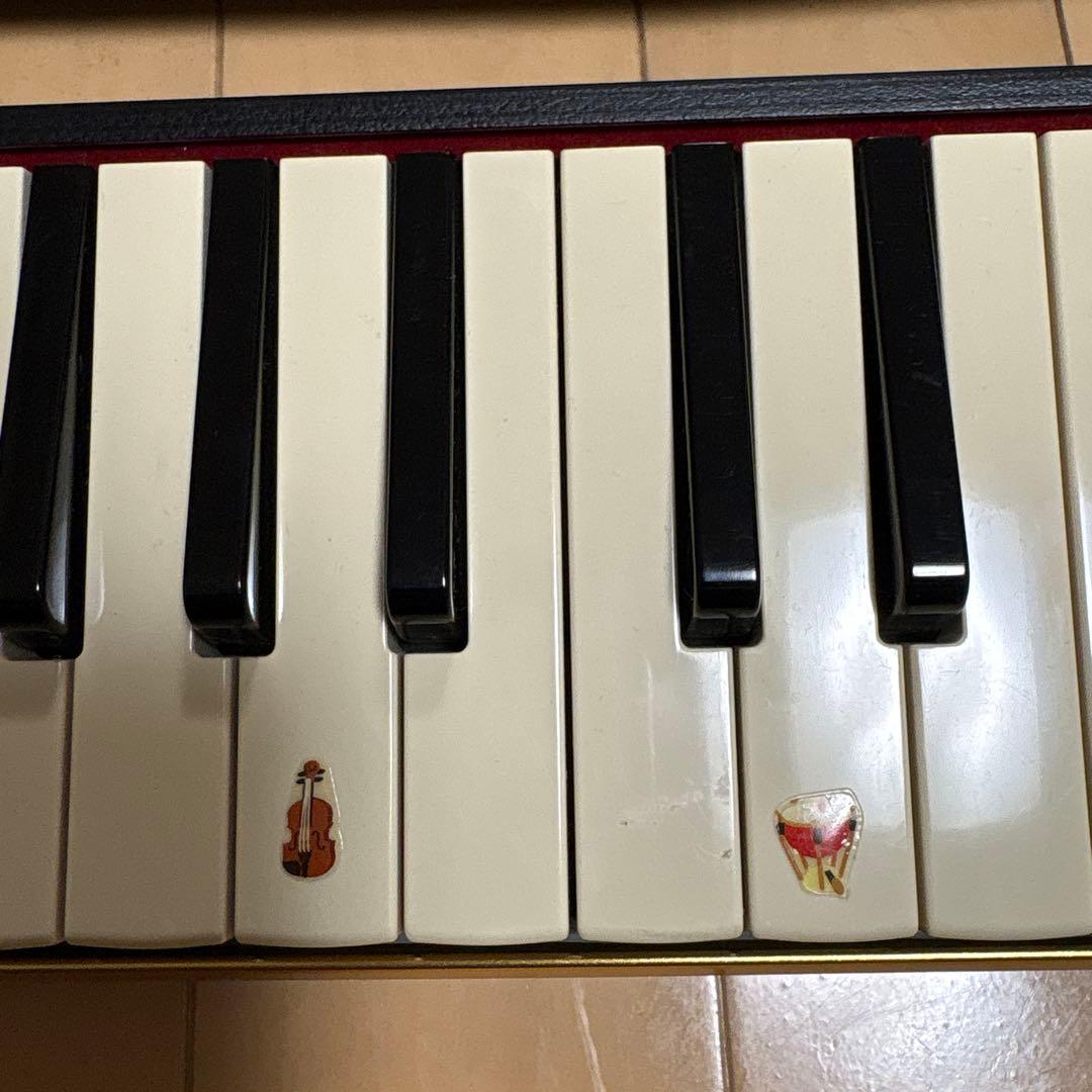 PRO-37 ピアニカ ケース付き　SUZUKI 鍵盤ハーモニカ