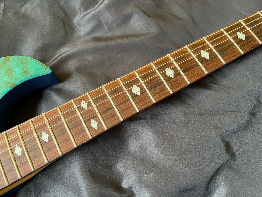 ★B.C.Rich★Eagle レアカラーモデルエレキギターケース付き