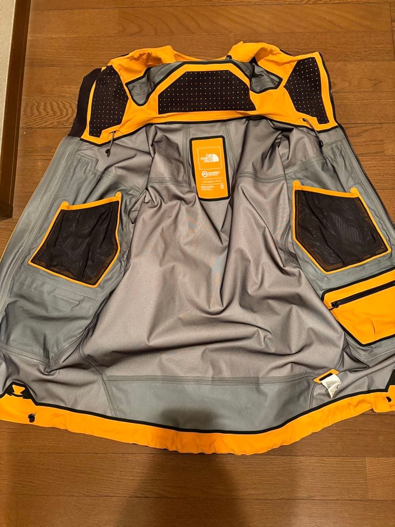 THE NORTH FACE ノースフェイス】フューチャーライトジャケット　XS