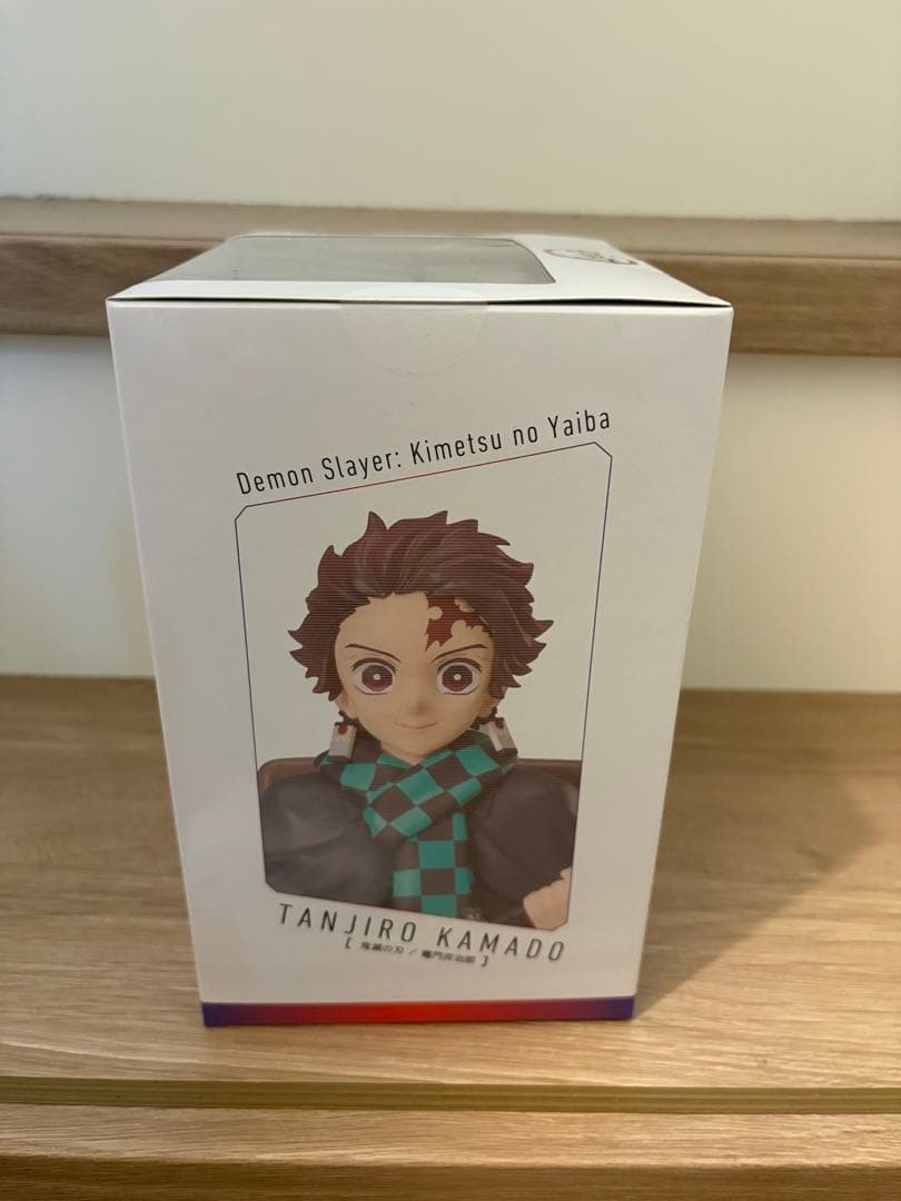 新品未開封 鬼滅の刃 ノンスケールフィギュア　アニプレックス 竈門炭治郎