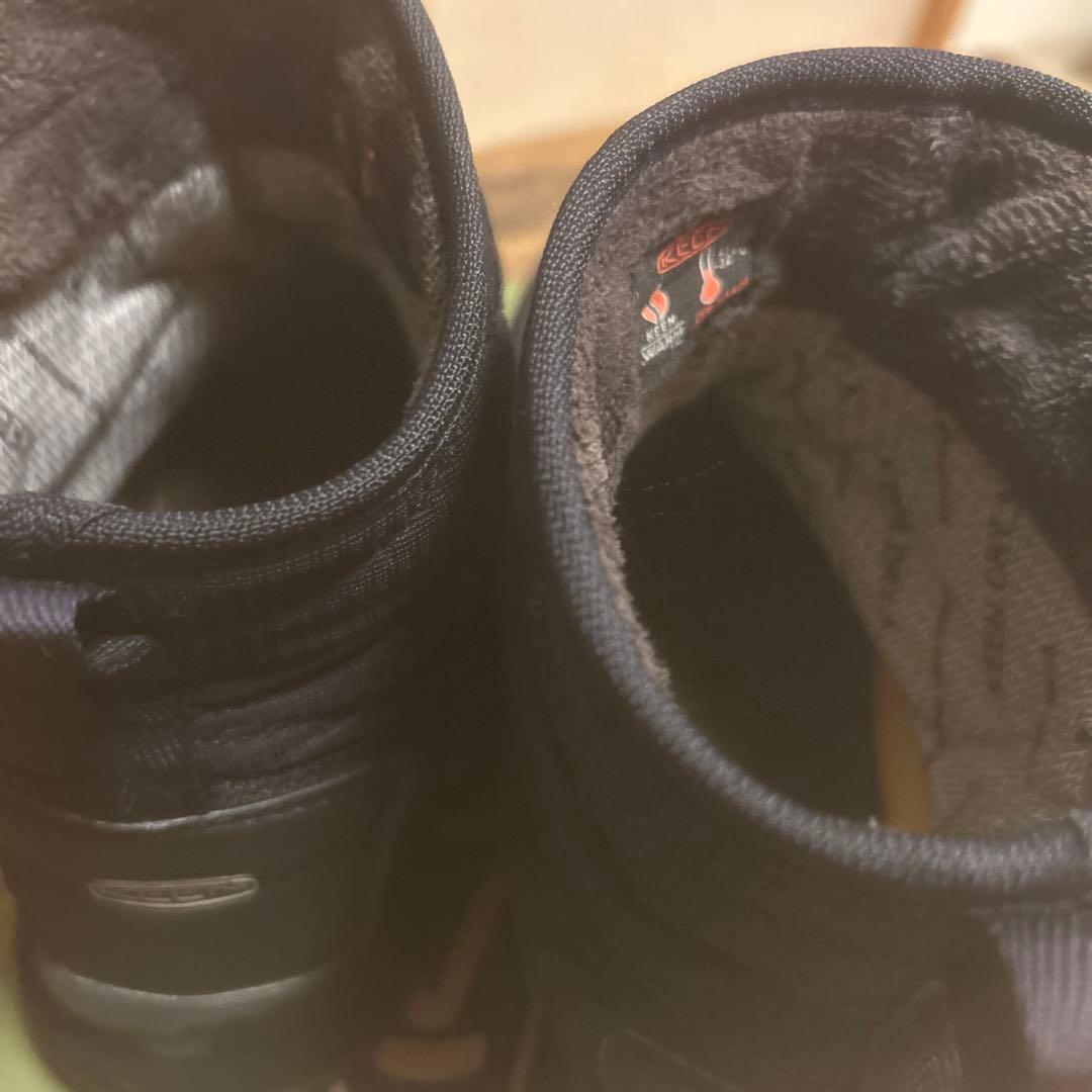 keenブーツ　防寒靴　24.5センチ
