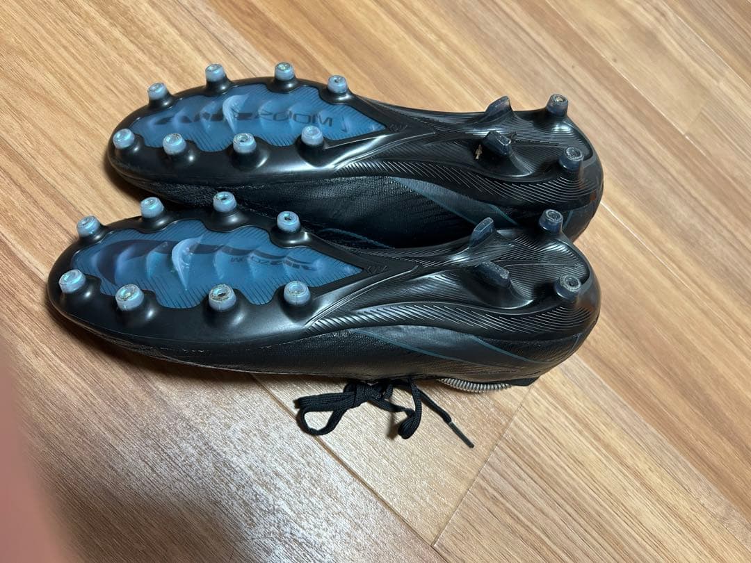 Nike ブラック サッカーシューズ スパイク