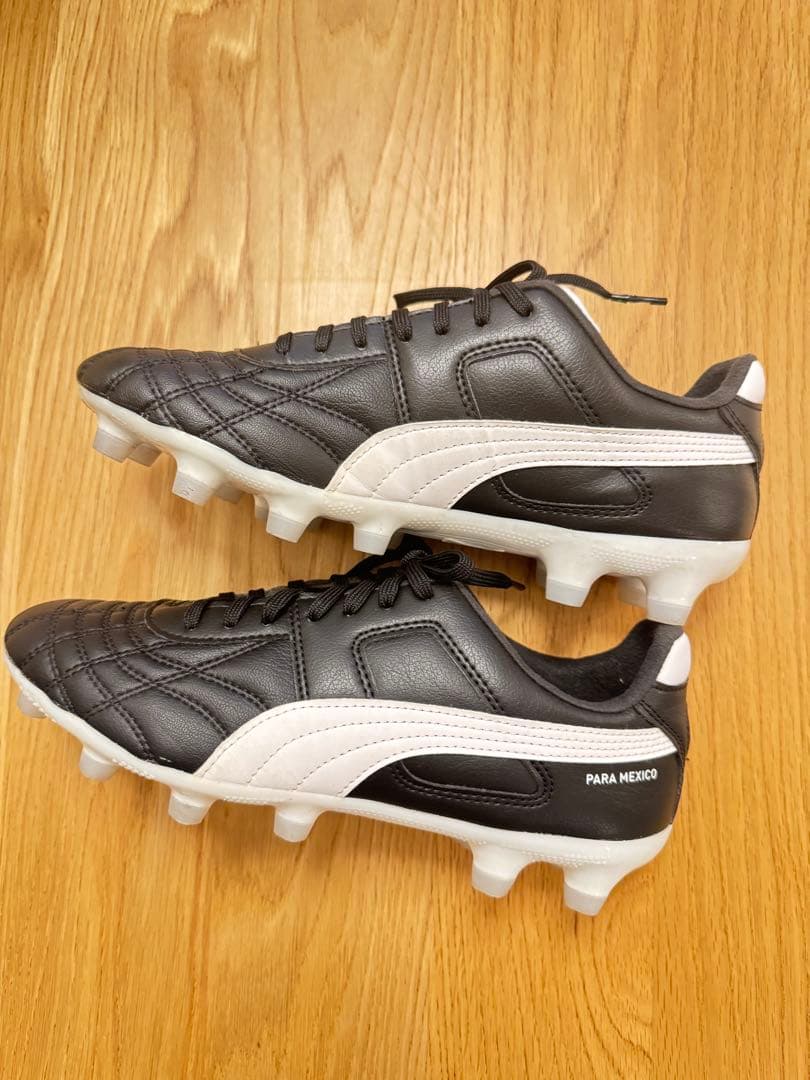 PUMAサッカースパイク土 天然芝 人工芝用 パラメヒコ SE プロ HG/AG