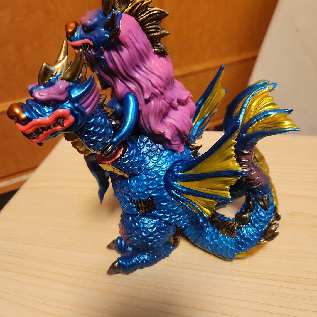 怪獣女王　DRAGORA　ソフビ　2種類セット