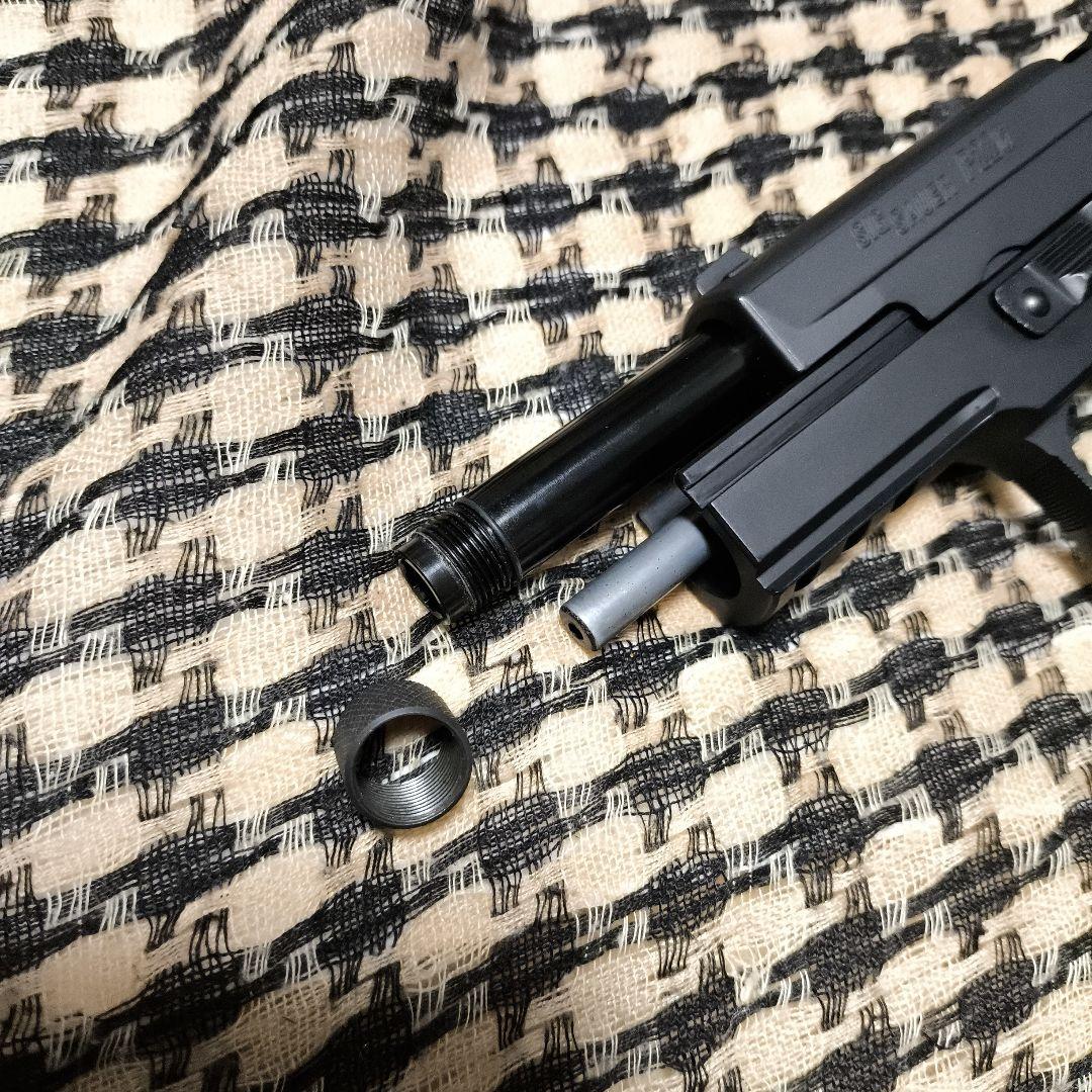 1 東京マルイ製　　シグ　ザウエル　P226　DETONATOR　アウターバレル