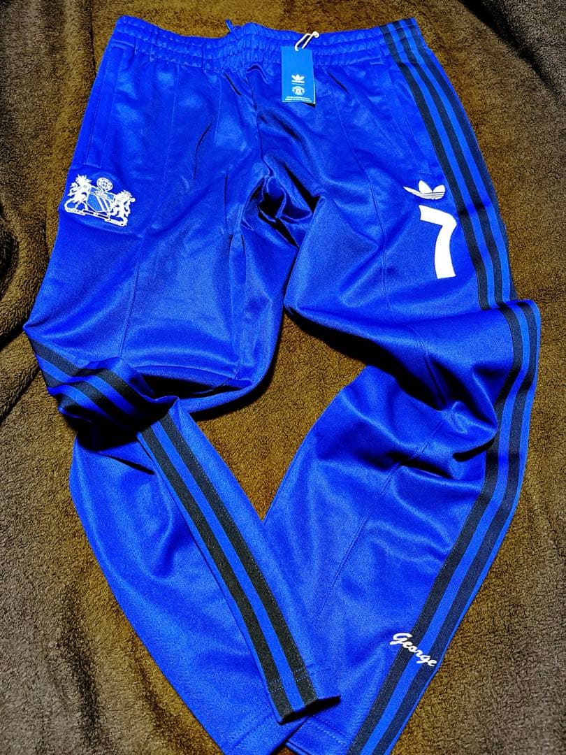 adidas originals マンチェスターユナイテッド　ジャージ