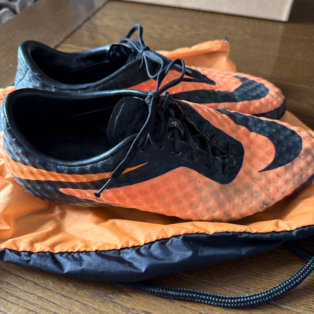 ナイキ　NIKE ハイパーヴェノム ファントム HG-E　サッカースパイク