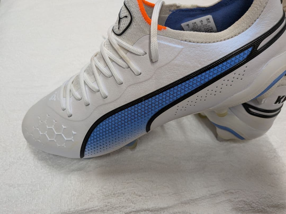 PUMA キング アルティメット MXSG 26.0cm　※スタッド１つ無し