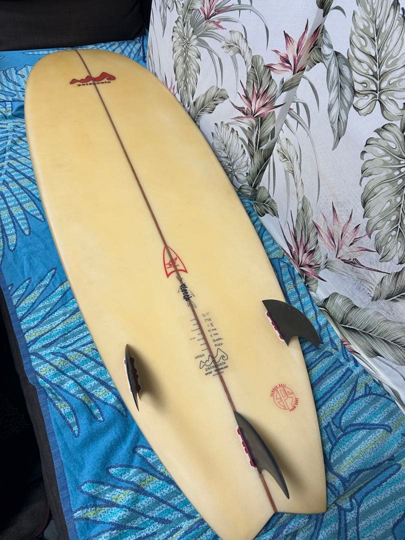 【美品】patagonia スワローテイル　サーフボード 5'11