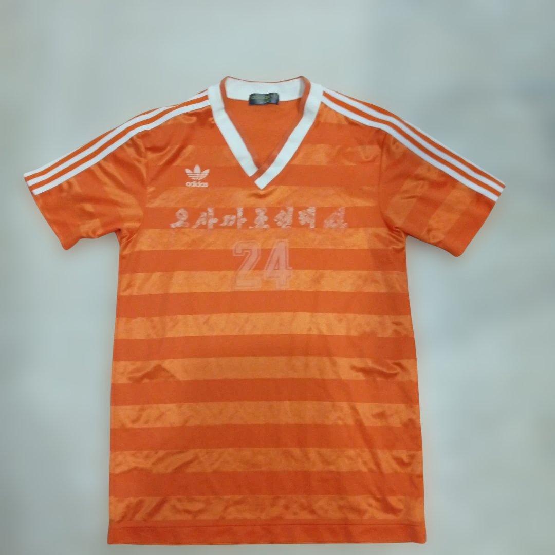 adidas オレンジ サッカーシャツ 24Мサイズ
