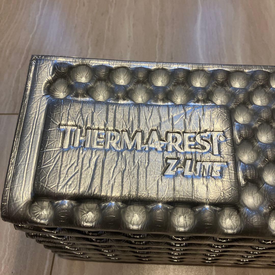 THERMAREST サーマレスト Zライトソル ブルーシルバー