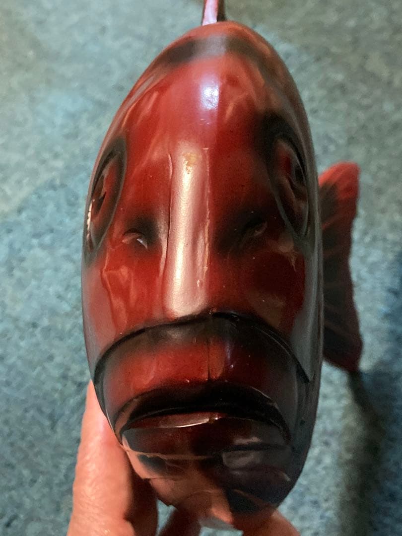 伝統工芸品　漆器　魚