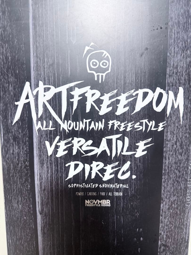スノーボード NOVEMBER ART FREEDOM 156