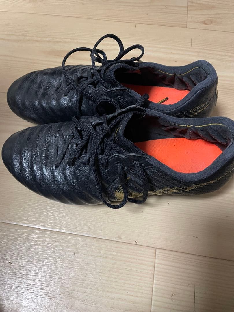 Nike Tiempo 鉄スパイク