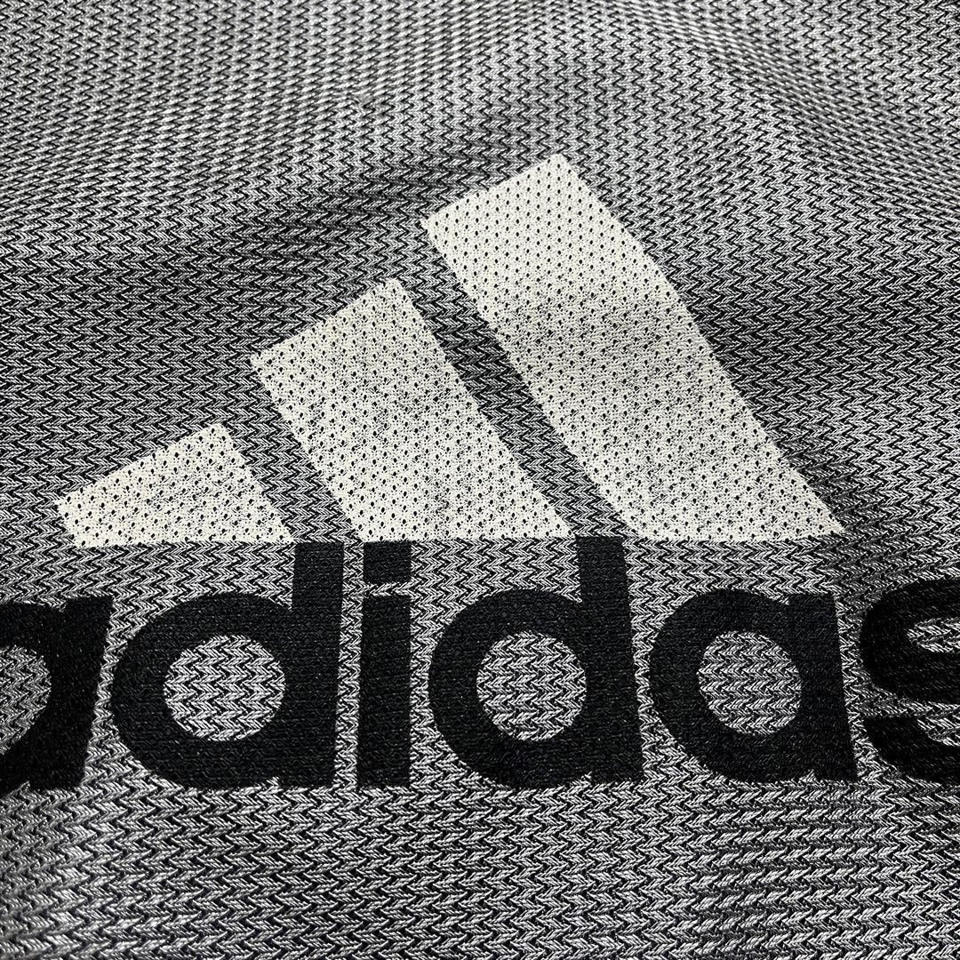 90s adidas アディダス　リバーシブル　ナイロン ピステ　国旗タグ