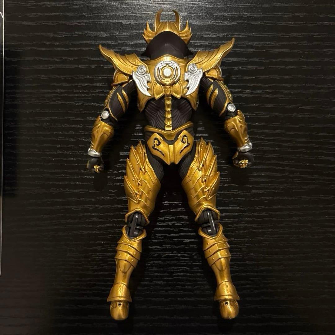 S.H.Figuarts 黄金騎士 ガロ　流牙金色Ver. 牙狼　フィギュアーツ