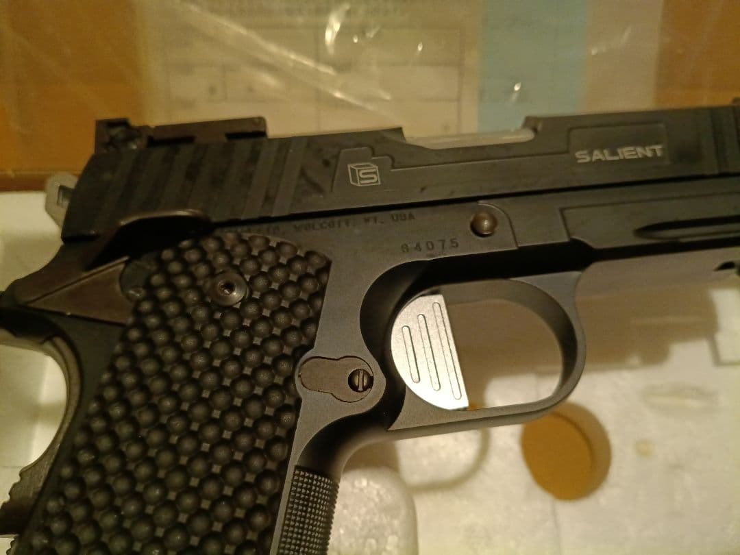 WESTERN ARMS WA セリエントアー厶ズ1911 コマンダーレングス。