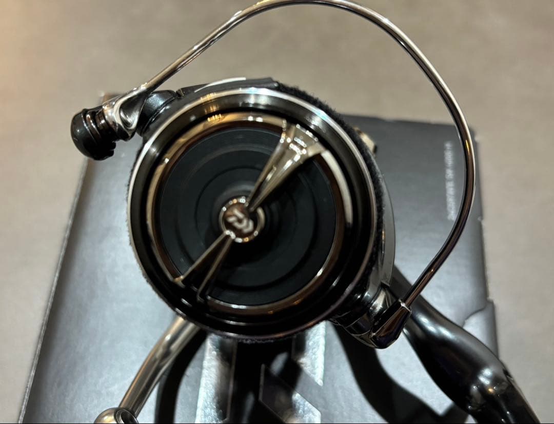 Daiwa 24セルテートCERTATE SW 4000-H スピニングリール