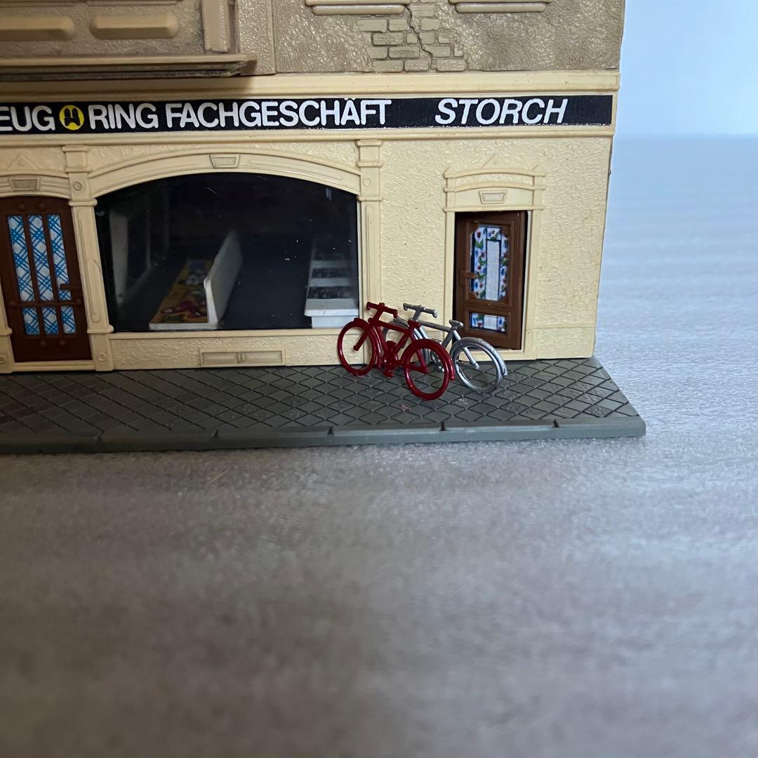 3F POLA ポーラ 1/87 西欧のビル おもちゃ屋 ジオラマ 完成品