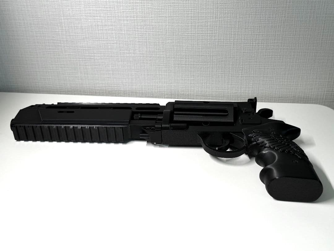 RE9 リボルバー コスプレ道具 玩具