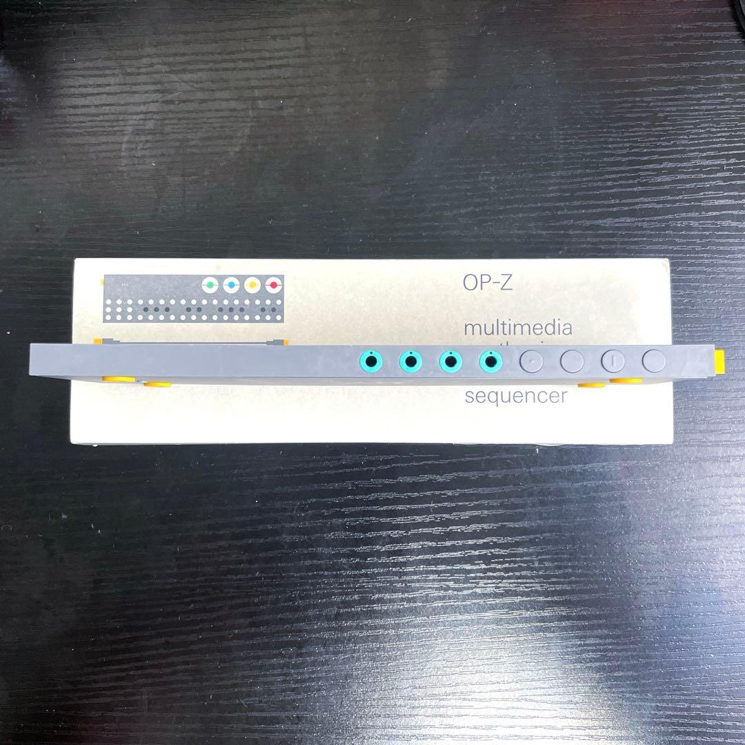 鍵盤楽器 TeenageEngeering OP-Z + ZM4 LINE Module